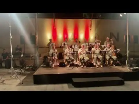 Miniatura del vídeo de la sardana «Més Garreta!»